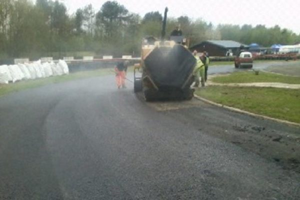 3 Sisters Race Track Ashton in Makerfield workers on road